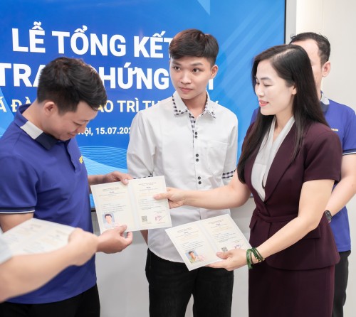 Đầu tư cho con người: Thang máy Phúc Thành nâng tầm chất lượng dịch vụ qua khóa đào tạo bảo trì thang máy